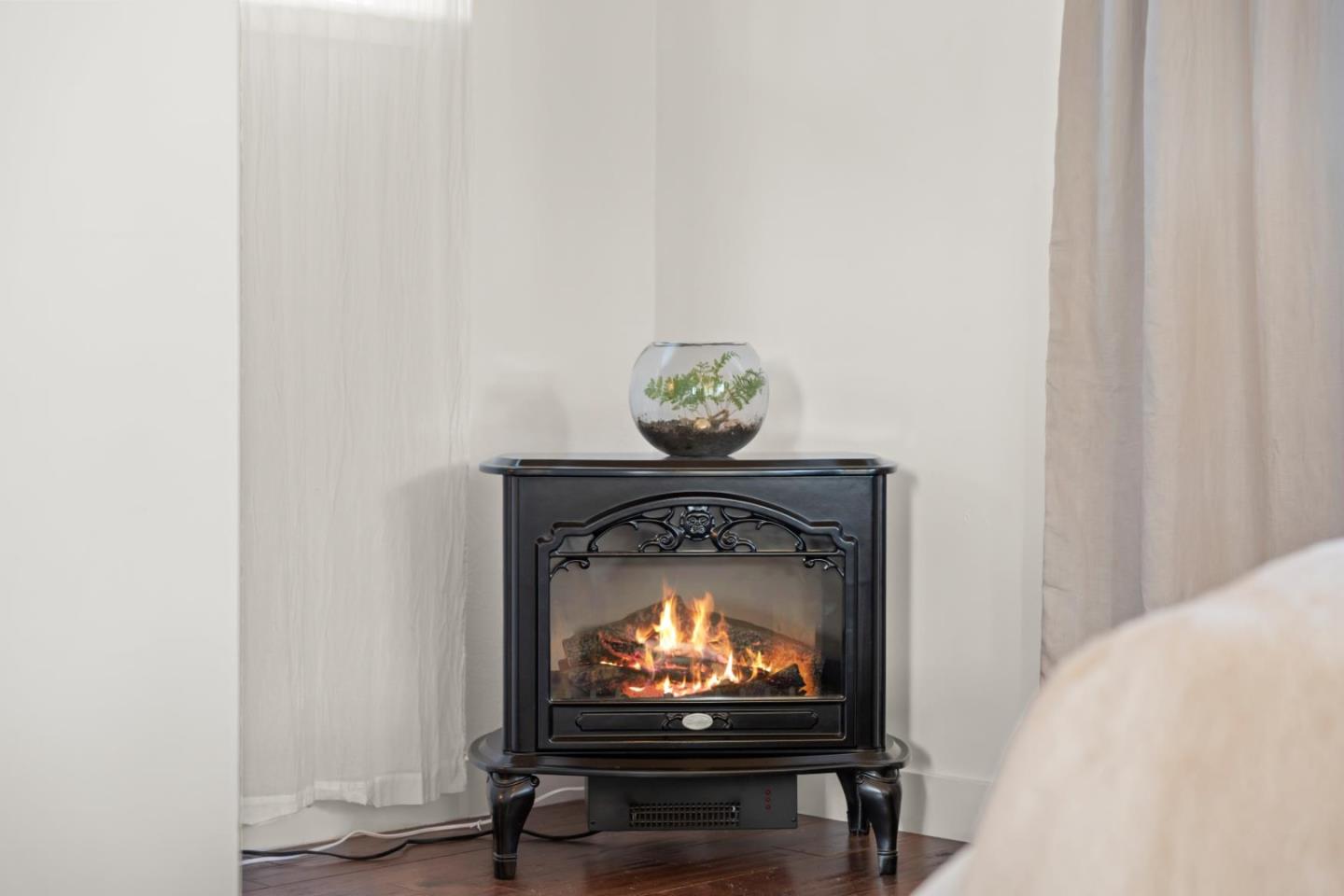 Detail Gallery Image 26 of 41 For 218 Buena Vista Ave, Santa Cruz,  CA 95062 - 3 Beds | 2 Baths