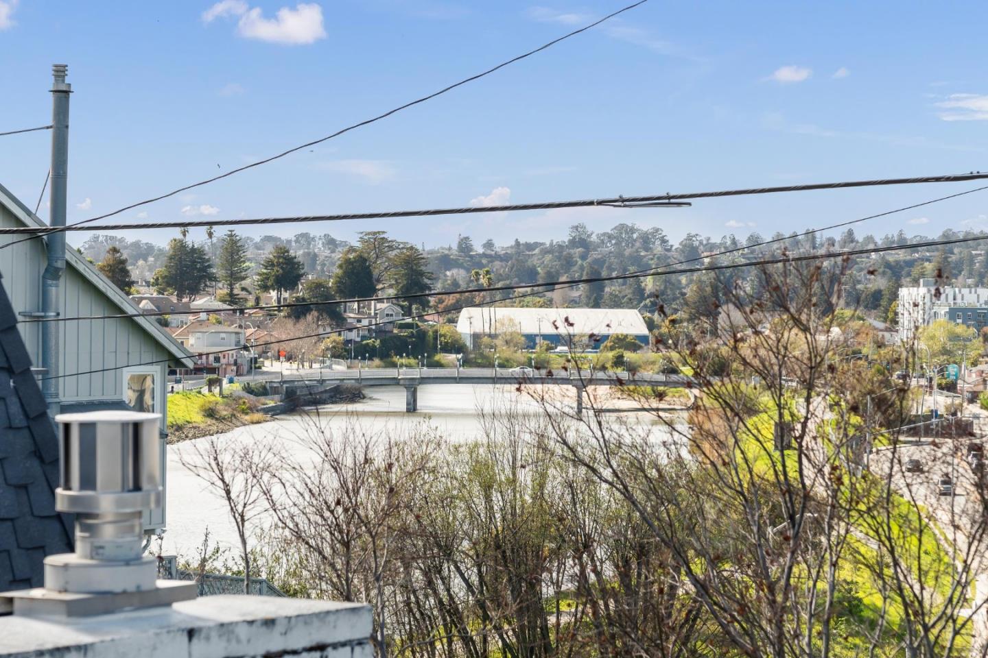 Detail Gallery Image 34 of 41 For 218 Buena Vista Ave, Santa Cruz,  CA 95062 - 3 Beds | 2 Baths