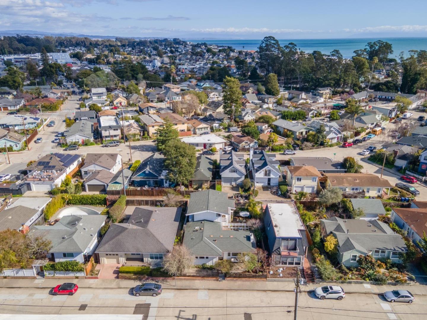 Detail Gallery Image 41 of 41 For 218 Buena Vista Ave, Santa Cruz,  CA 95062 - 3 Beds | 2 Baths