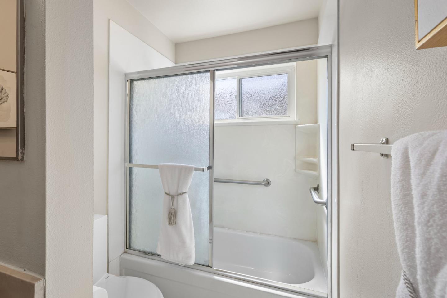 Detail Gallery Image 28 of 43 For 702 Cree Dr, San Jose,  CA 95123 - 4 Beds | 2 Baths