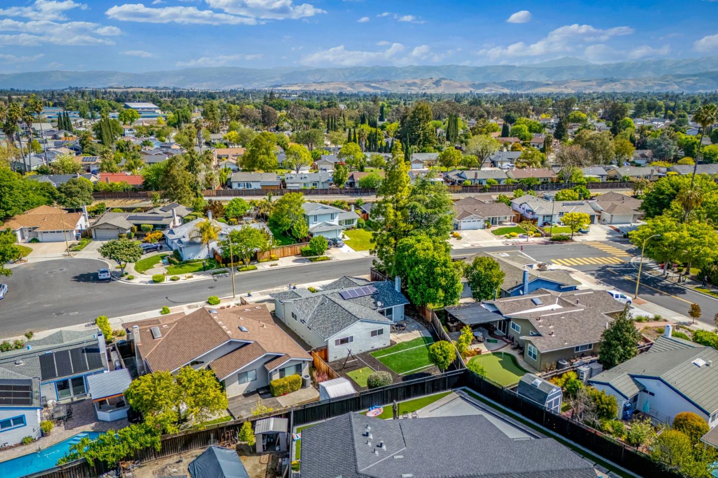 Detail Gallery Image 40 of 43 For 702 Cree Dr, San Jose,  CA 95123 - 4 Beds | 2 Baths