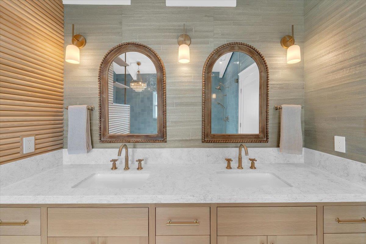 Detail Gallery Image 27 of 51 For 1901 Delaware Ave, Santa Cruz,  CA 95060 - 3 Beds | 2 Baths
