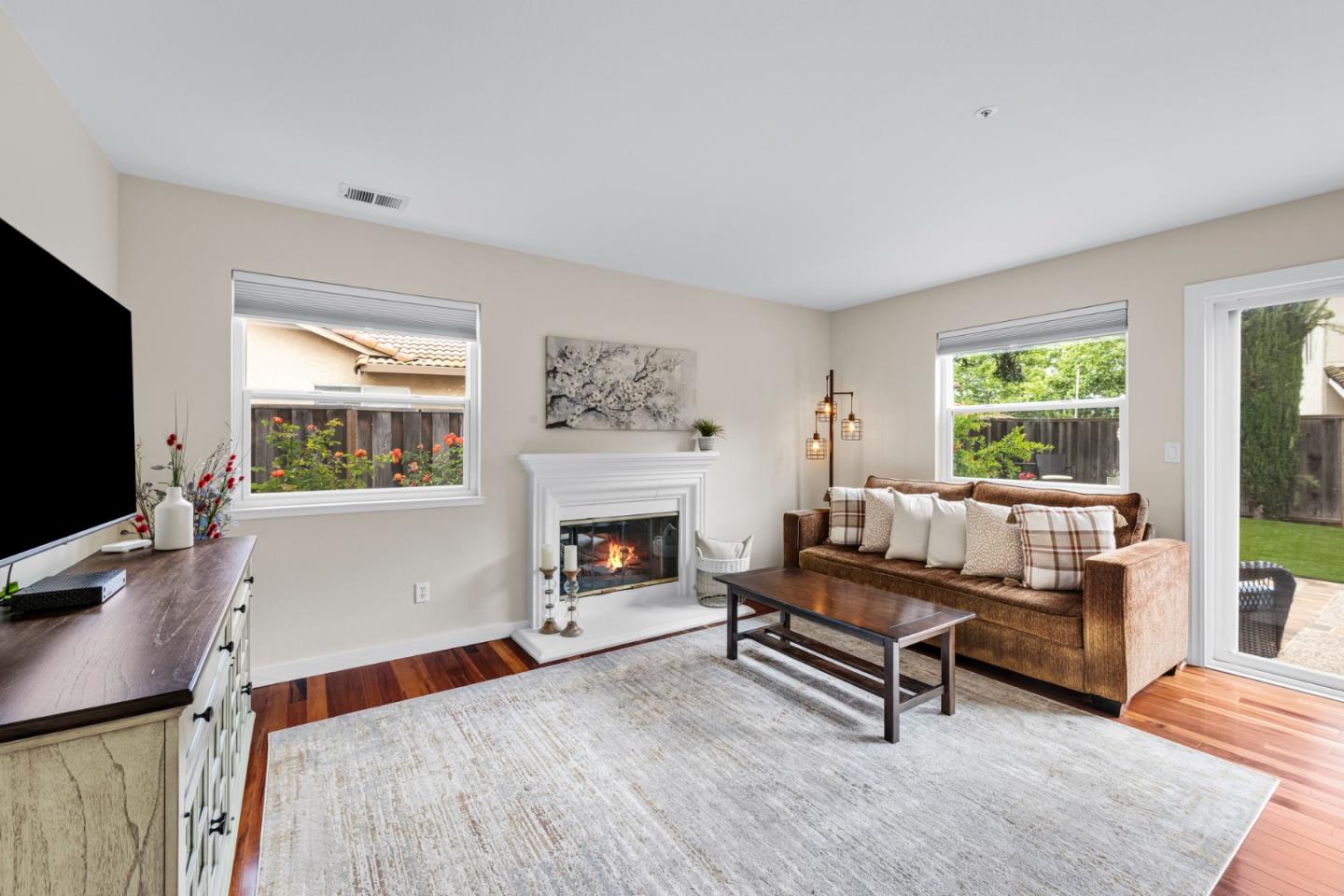 Detail Gallery Image 11 of 53 For 360 via Largo, Morgan Hill,  CA 95037 - 5 Beds | 3 Baths