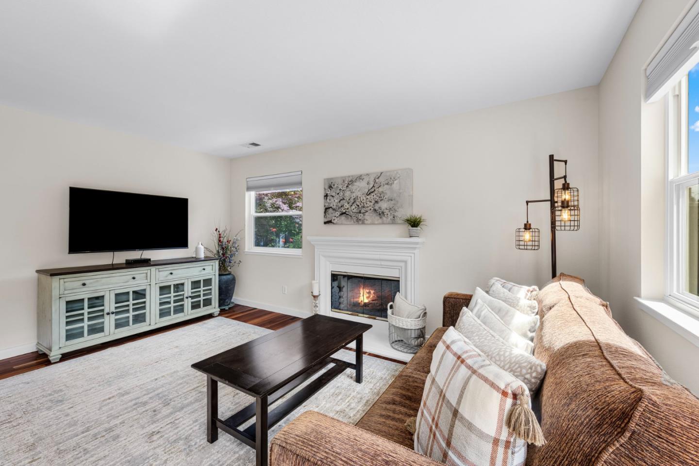 Detail Gallery Image 13 of 53 For 360 via Largo, Morgan Hill,  CA 95037 - 5 Beds | 3 Baths