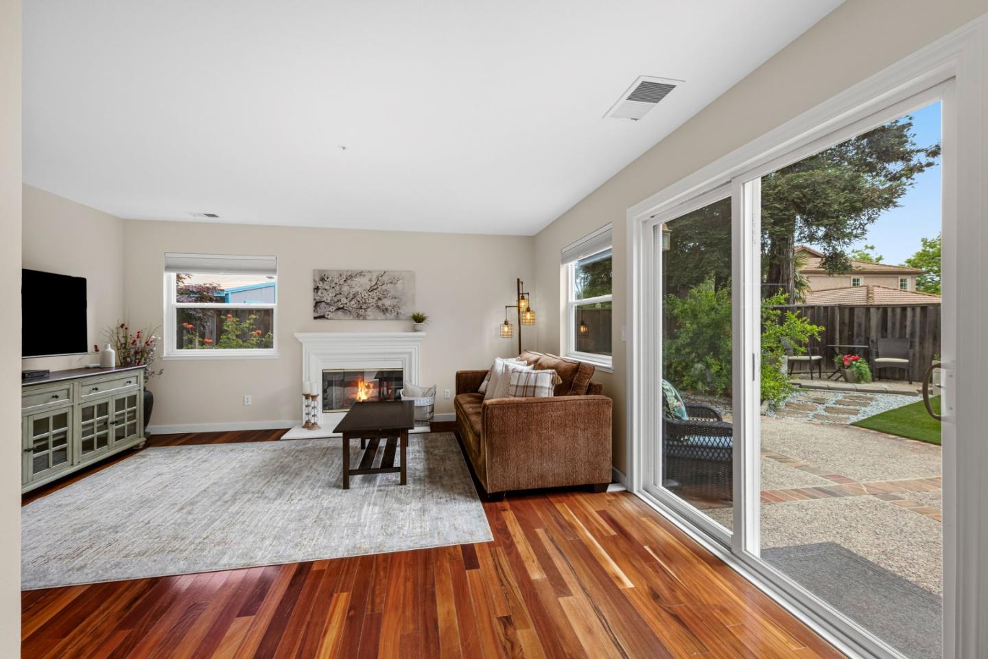 Detail Gallery Image 16 of 53 For 360 via Largo, Morgan Hill,  CA 95037 - 5 Beds | 3 Baths