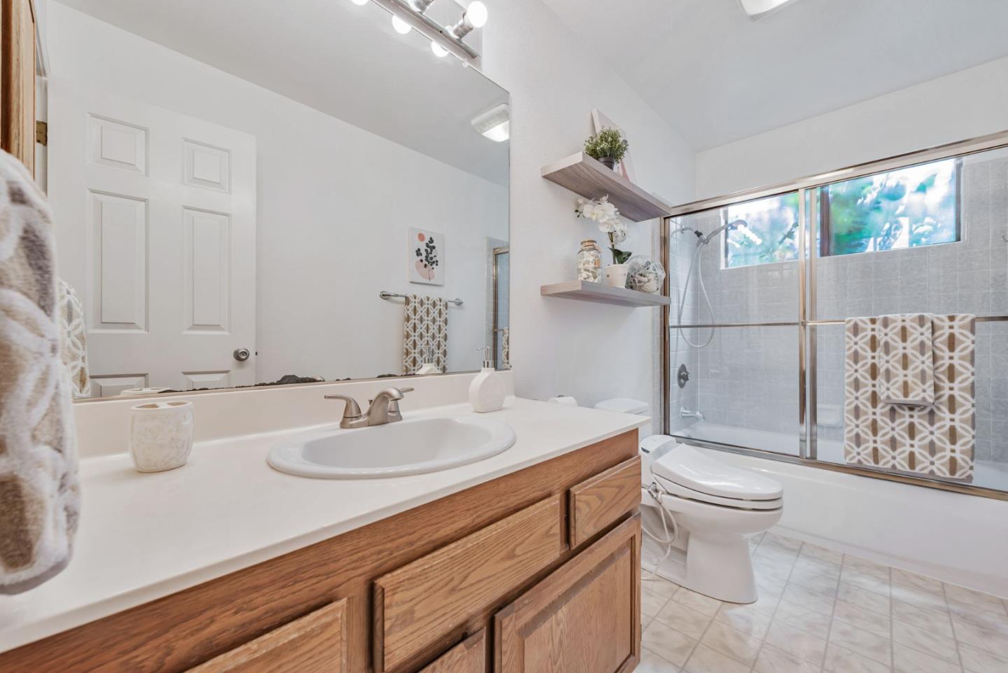 Detail Gallery Image 19 of 31 For 3428 Holderman Dr, San Jose,  CA 95148 - 4 Beds | 2 Baths