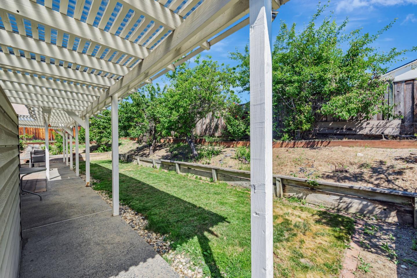 Detail Gallery Image 29 of 31 For 3428 Holderman Dr, San Jose,  CA 95148 - 4 Beds | 2 Baths