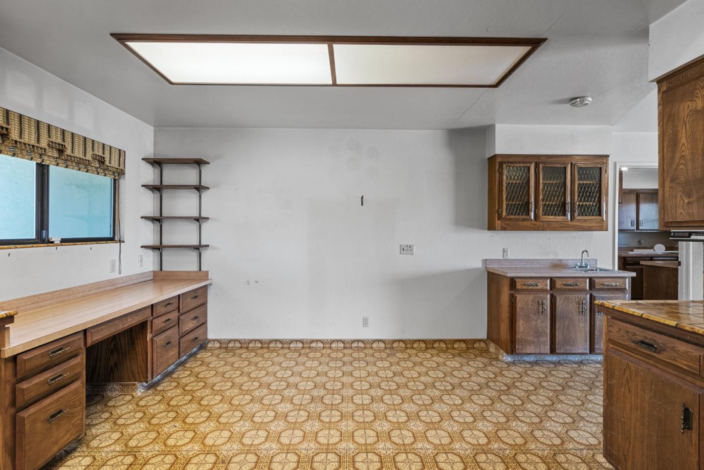 Detail Gallery Image 20 of 73 For 307 Mansfield Rd, Hollister,  CA 95023 - 3 Beds | 3 Baths
