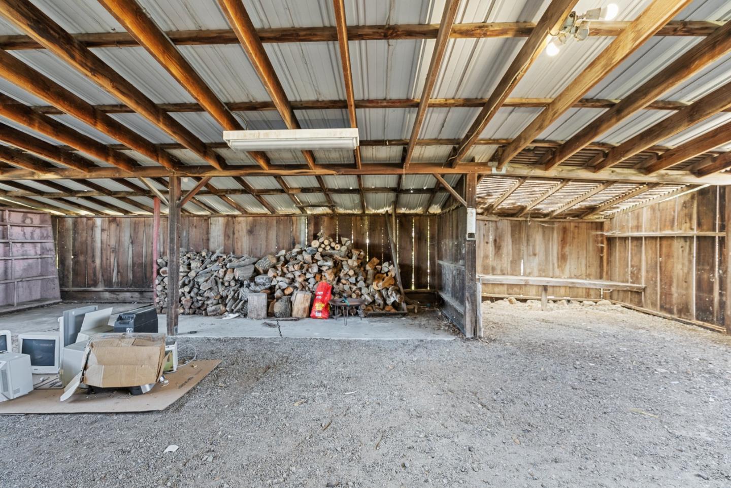 Detail Gallery Image 57 of 73 For 307 Mansfield Rd, Hollister,  CA 95023 - 3 Beds | 3 Baths