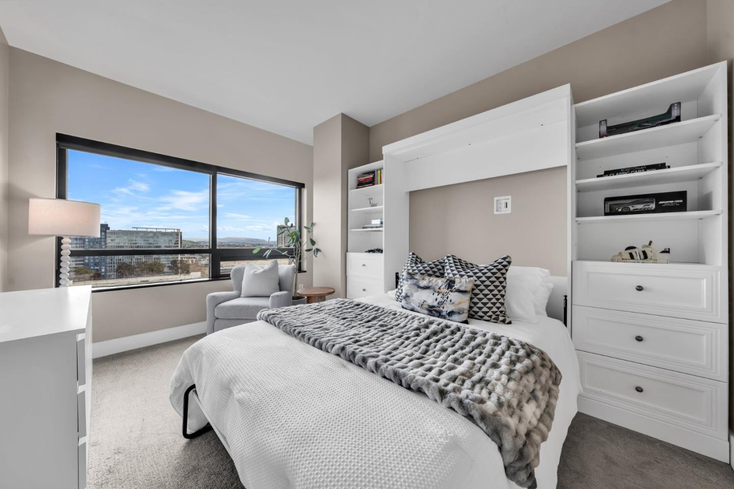 Detail Gallery Image 27 of 70 For 88 E San Fernando St #1403,  San Jose,  CA 95113 - 2 Beds | 2/1 Baths