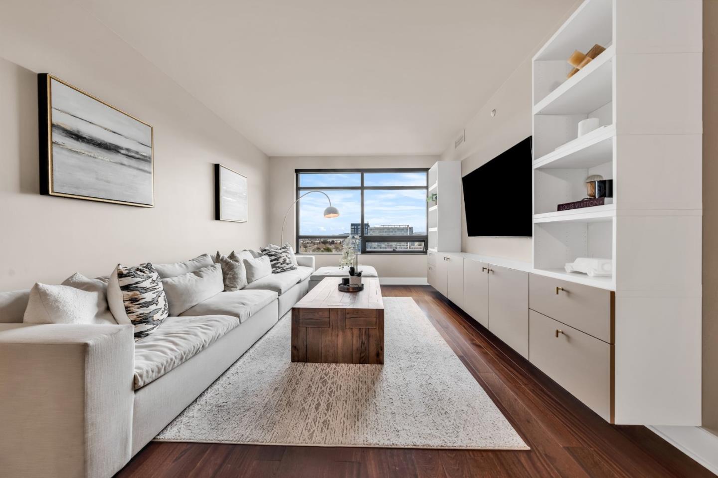 Detail Gallery Image 3 of 70 For 88 E San Fernando St #1403,  San Jose,  CA 95113 - 2 Beds | 2/1 Baths