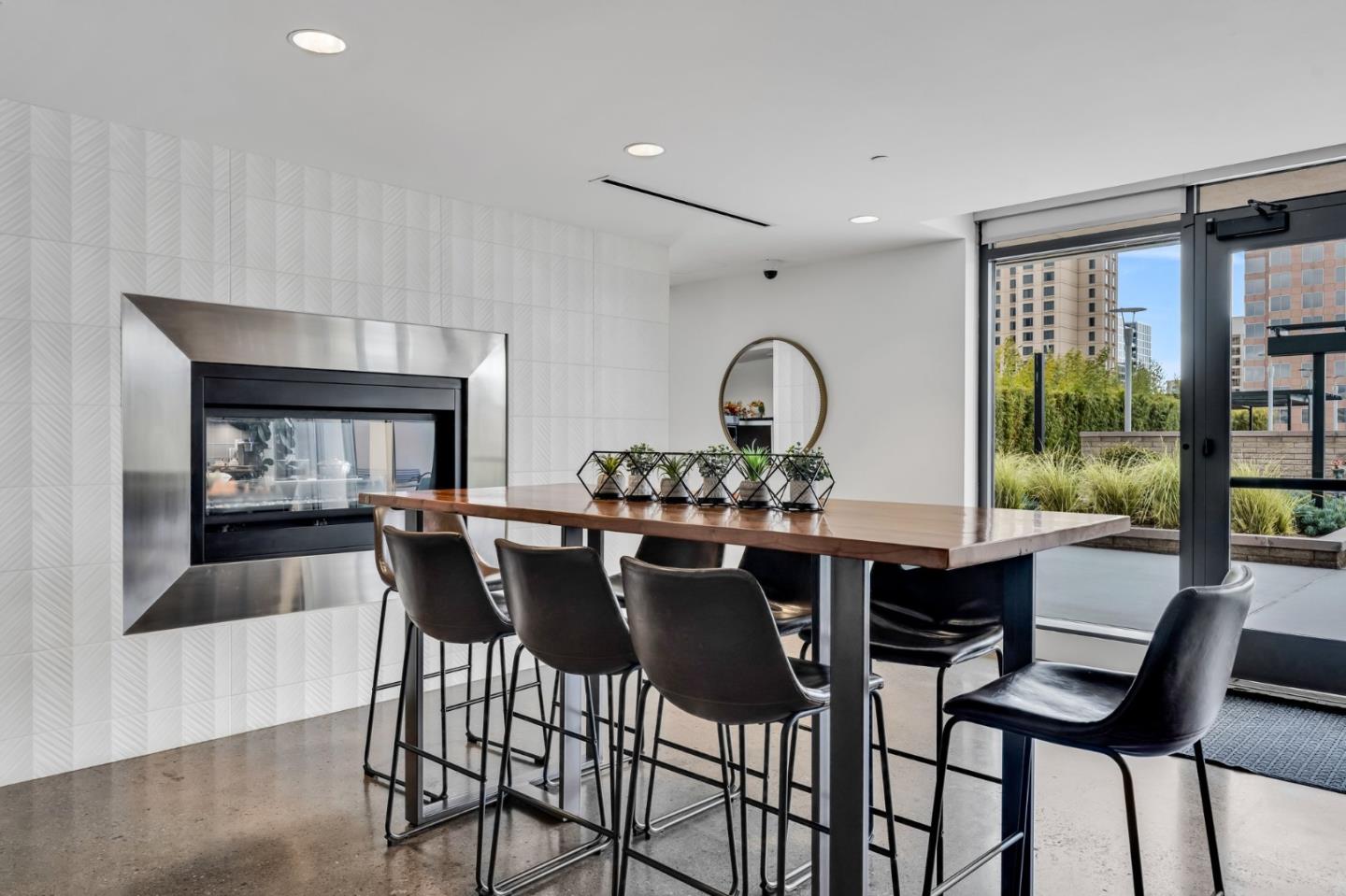 Detail Gallery Image 40 of 70 For 88 E San Fernando St #1403,  San Jose,  CA 95113 - 2 Beds | 2/1 Baths