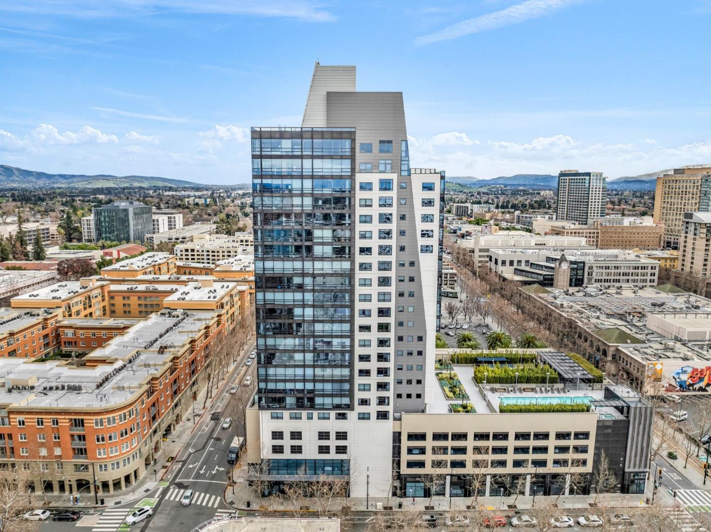 Detail Gallery Image 68 of 70 For 88 E San Fernando St #1403,  San Jose,  CA 95113 - 2 Beds | 2/1 Baths