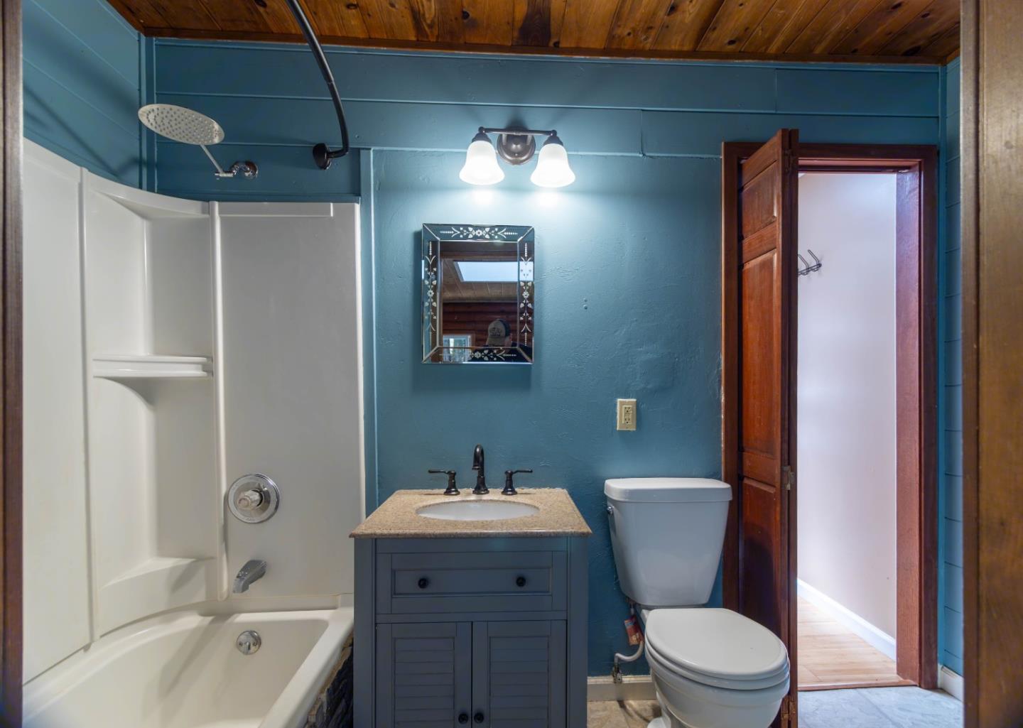 Detail Gallery Image 16 of 30 For 1785 Lakeside Dr, Felton,  CA 95018 - 2 Beds | 2 Baths