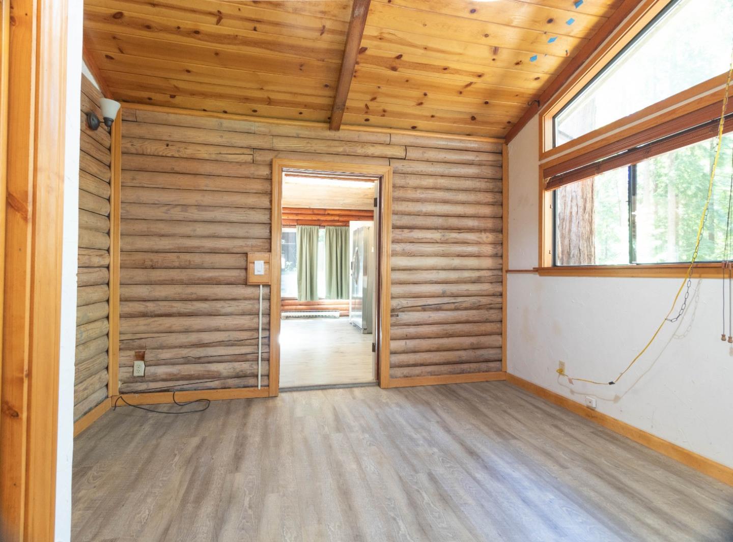 Detail Gallery Image 9 of 30 For 1785 Lakeside Dr, Felton,  CA 95018 - 2 Beds | 2 Baths