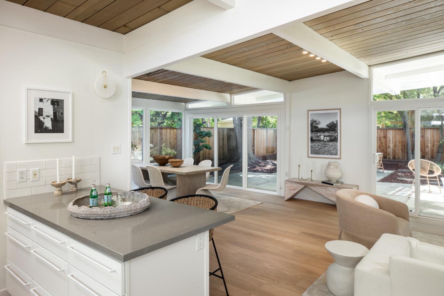 Detail Gallery Image 16 of 49 For 428 E Charleston Rd, Palo Alto,  CA 94306 - 3 Beds | 2 Baths