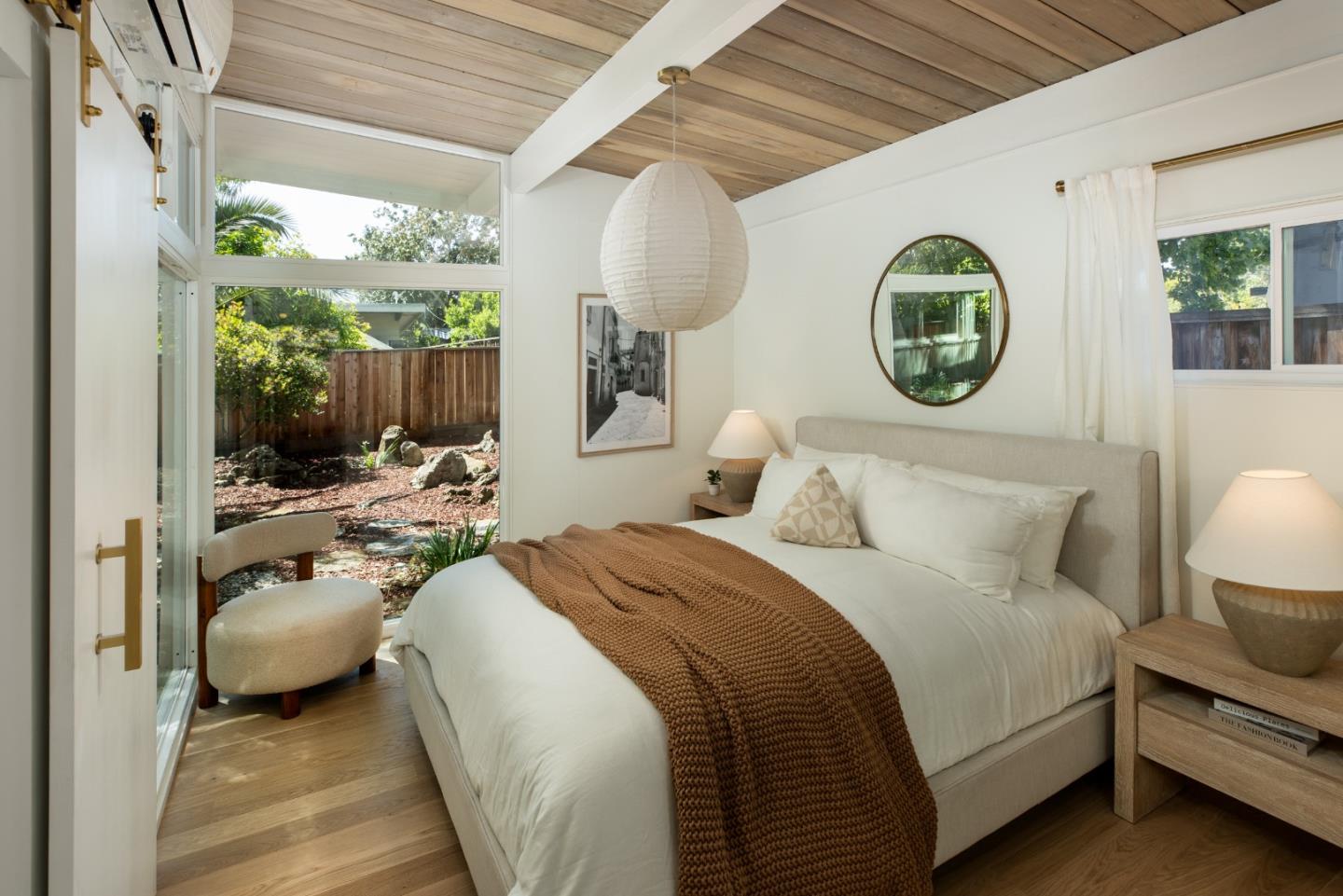 Detail Gallery Image 20 of 49 For 428 E Charleston Rd, Palo Alto,  CA 94306 - 3 Beds | 2 Baths