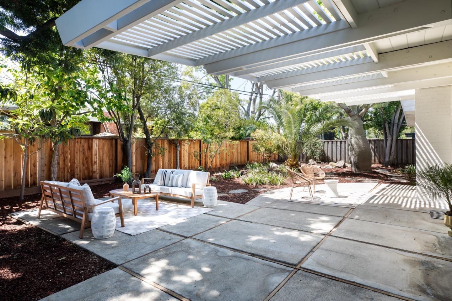 Detail Gallery Image 34 of 49 For 428 E Charleston Rd, Palo Alto,  CA 94306 - 3 Beds | 2 Baths