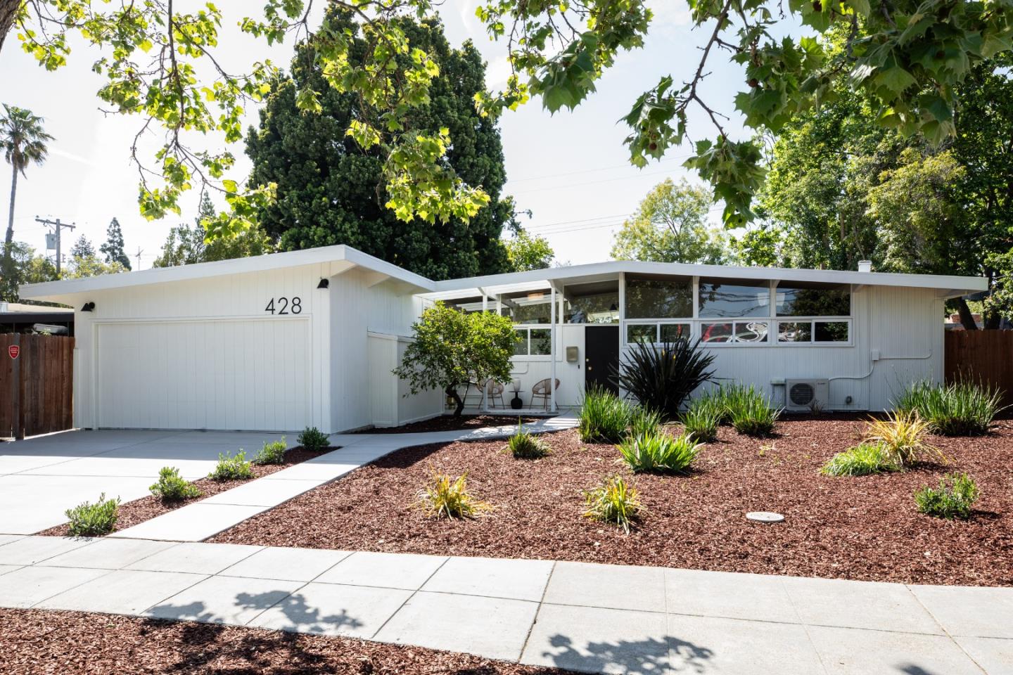 Detail Gallery Image 43 of 49 For 428 E Charleston Rd, Palo Alto,  CA 94306 - 3 Beds | 2 Baths