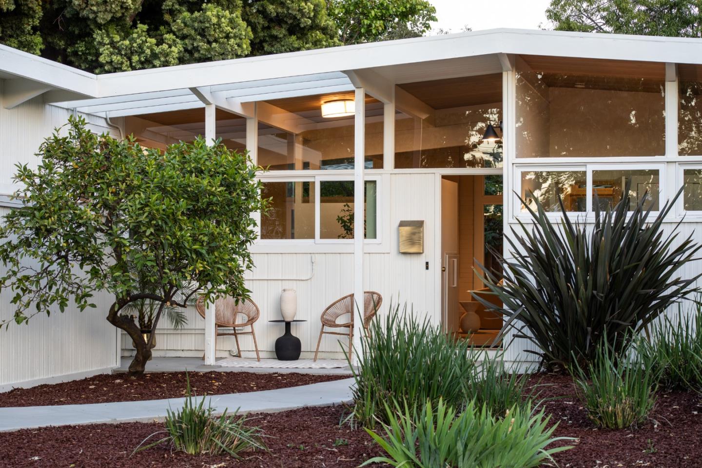 Detail Gallery Image 45 of 49 For 428 E Charleston Rd, Palo Alto,  CA 94306 - 3 Beds | 2 Baths