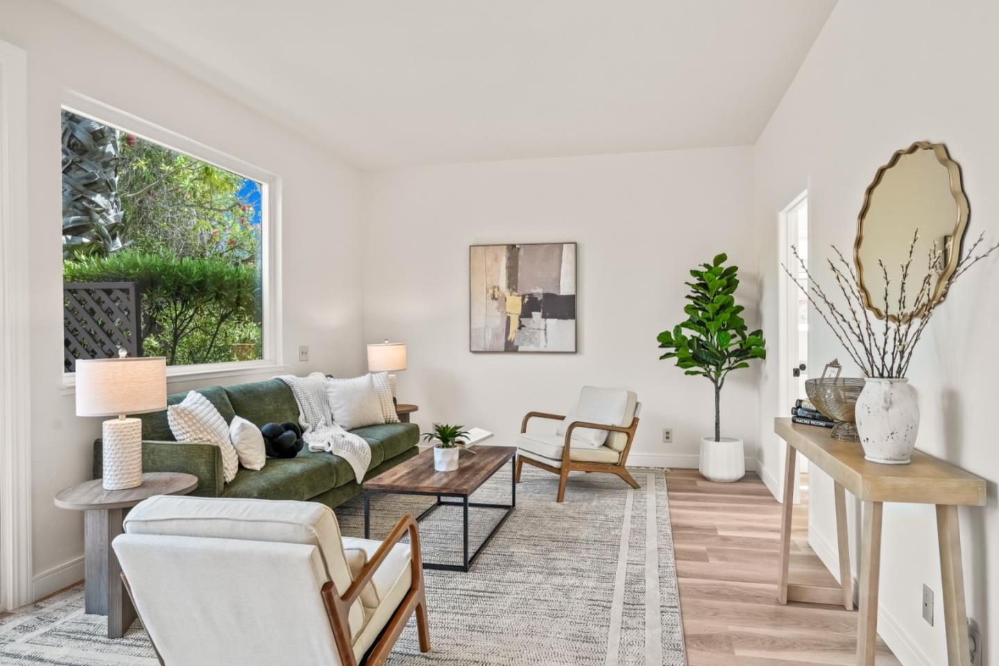 Detail Gallery Image 24 of 80 For 354 Port Royal Ave, Foster City,  CA 94404 - 4 Beds | 2/1 Baths