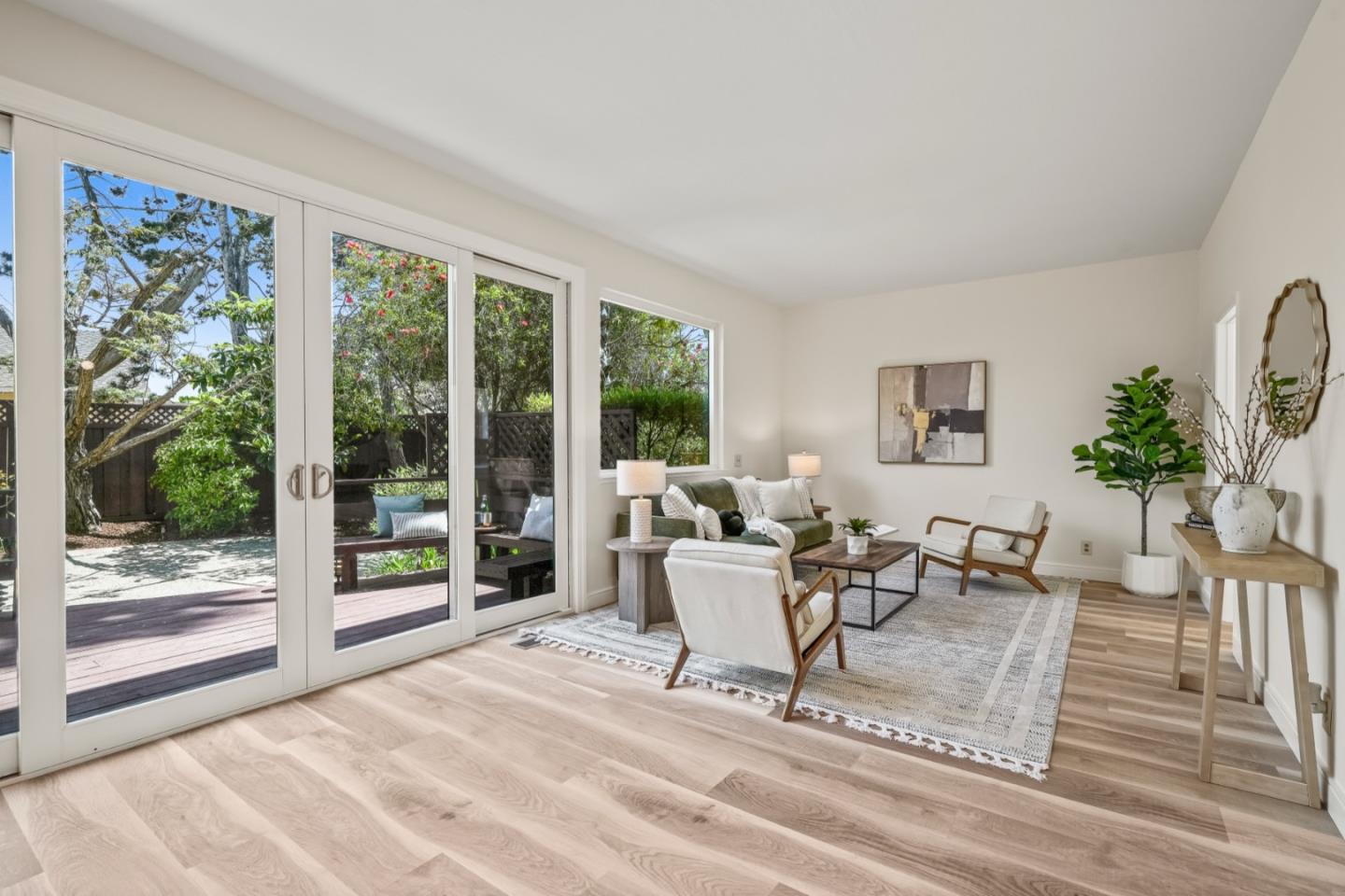 Detail Gallery Image 25 of 80 For 354 Port Royal Ave, Foster City,  CA 94404 - 4 Beds | 2/1 Baths