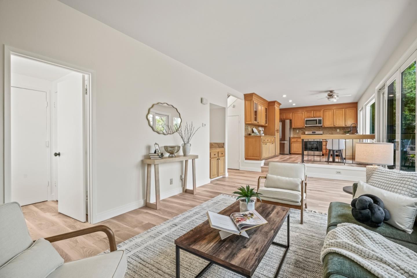 Detail Gallery Image 29 of 80 For 354 Port Royal Ave, Foster City,  CA 94404 - 4 Beds | 2/1 Baths