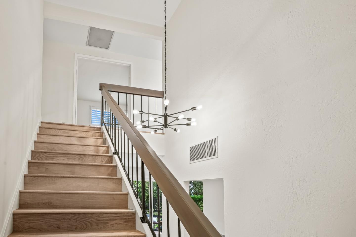 Detail Gallery Image 35 of 80 For 354 Port Royal Ave, Foster City,  CA 94404 - 4 Beds | 2/1 Baths