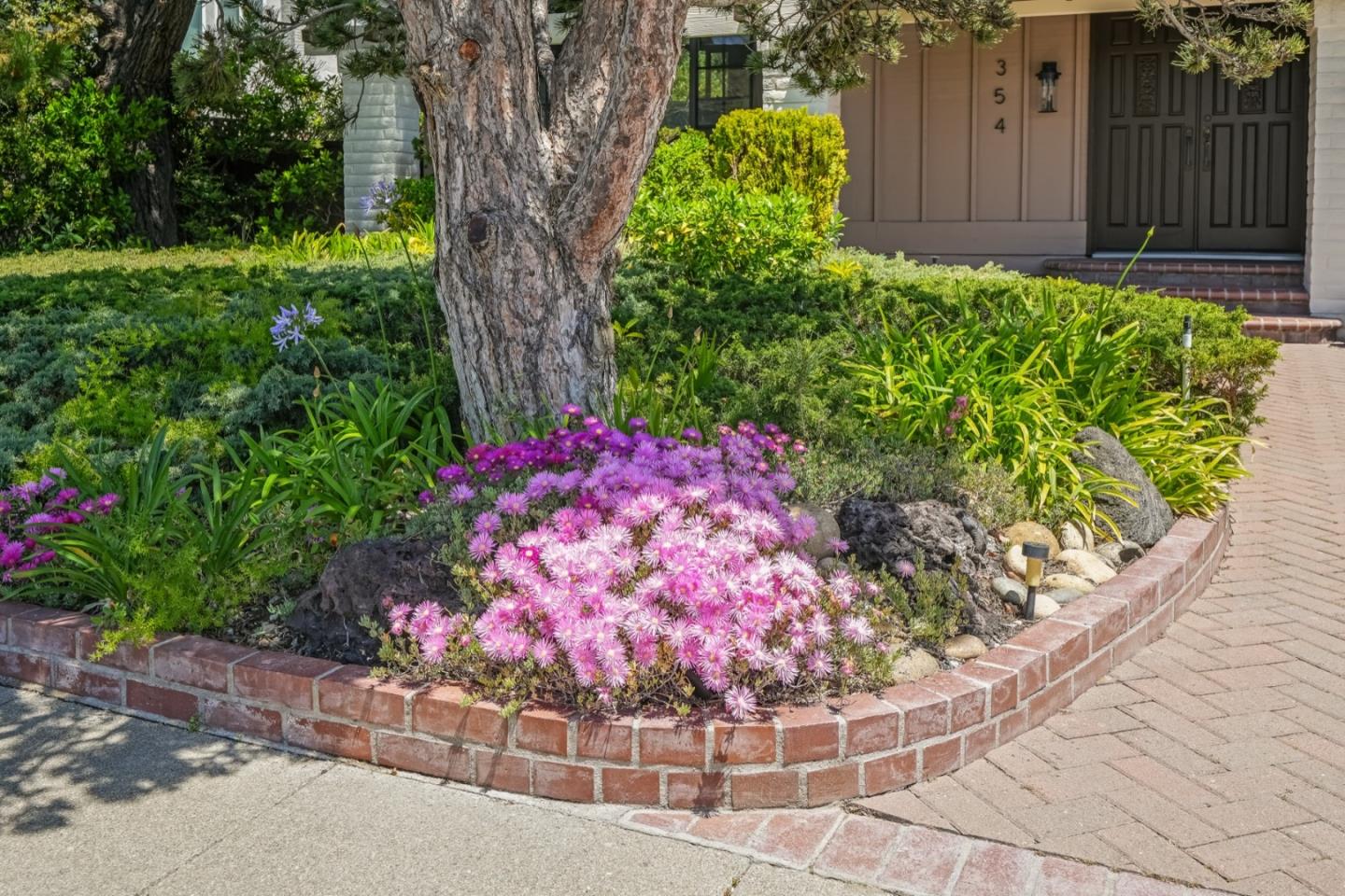 Detail Gallery Image 68 of 80 For 354 Port Royal Ave, Foster City,  CA 94404 - 4 Beds | 2/1 Baths