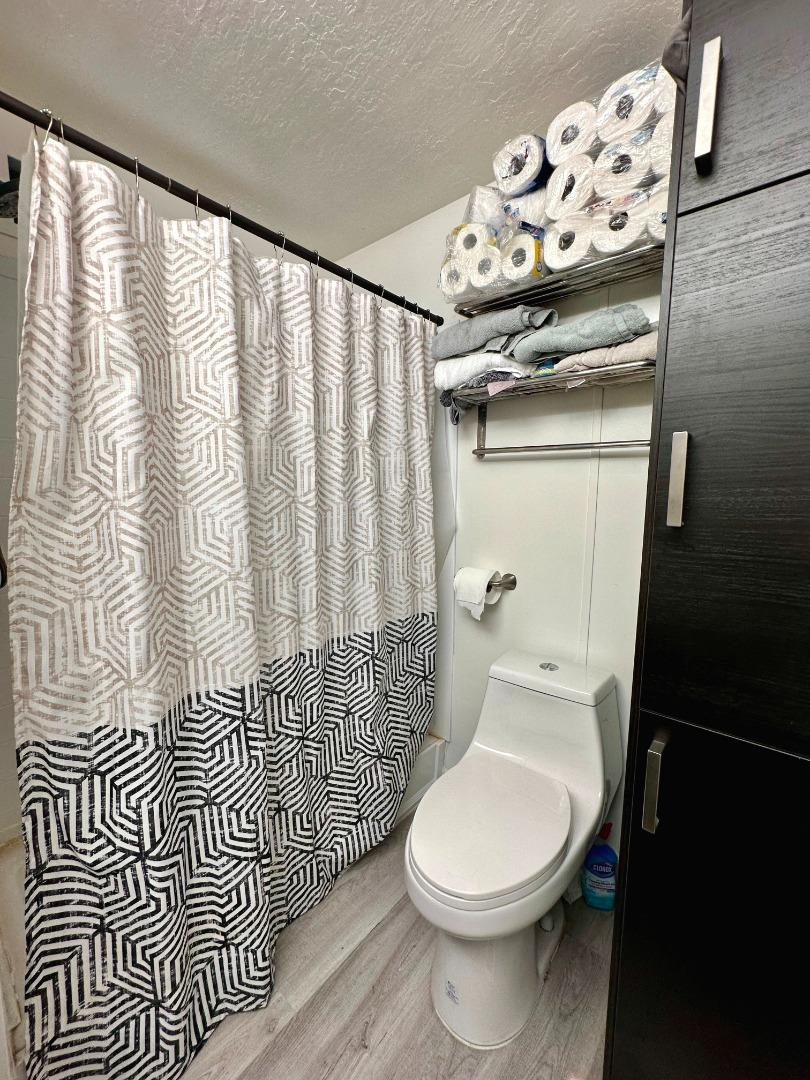 Detail Gallery Image 12 of 18 For 2150 Almaden Rd #73,  San Jose,  CA 95125 - 2 Beds | 2 Baths
