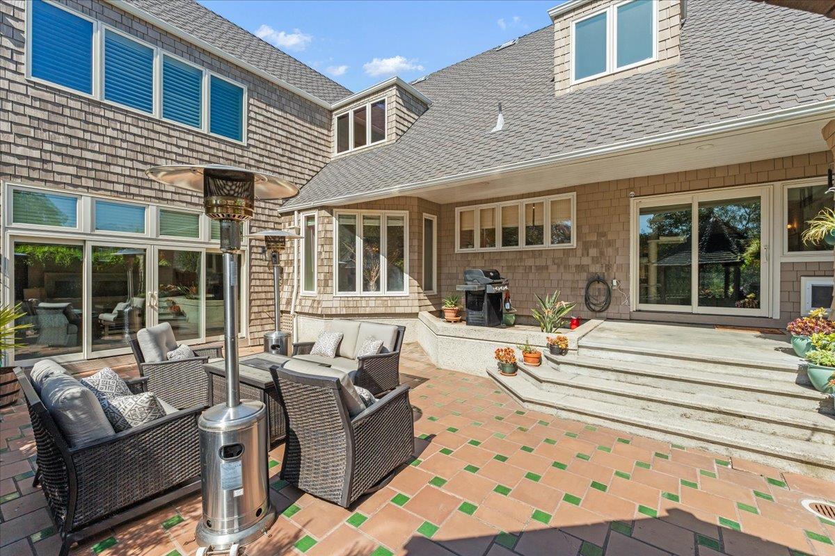 Detail Gallery Image 34 of 49 For 117 Moore Creek Rd, Santa Cruz,  CA 95060 - 4 Beds | 3/1 Baths