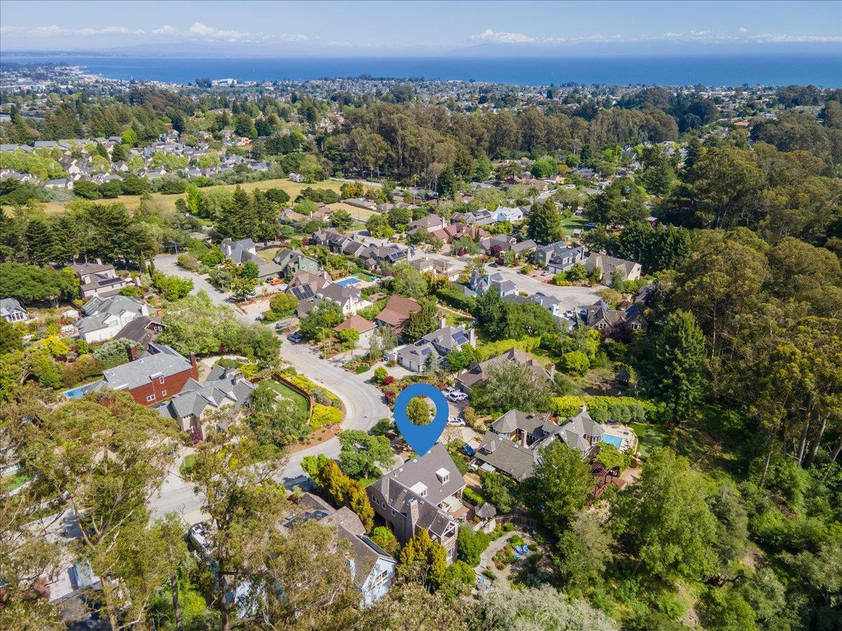 Detail Gallery Image 49 of 49 For 117 Moore Creek Rd, Santa Cruz,  CA 95060 - 4 Beds | 3/1 Baths