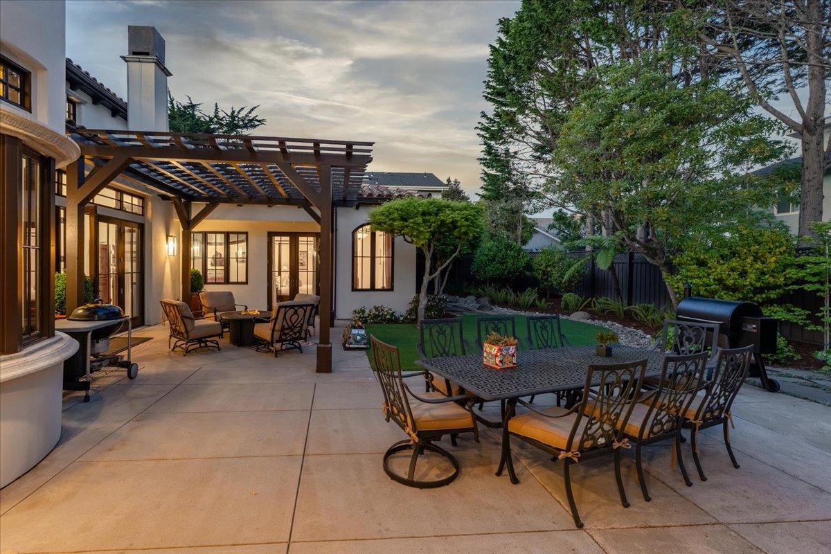 Detail Gallery Image 33 of 46 For 106 Farley Dr, Aptos,  CA 95003 - 3 Beds | 3/1 Baths