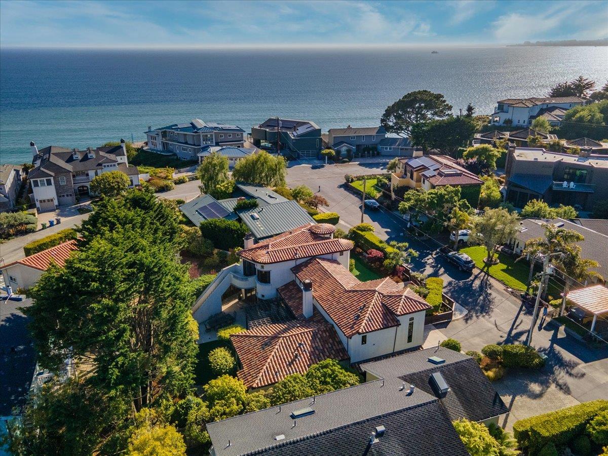 Detail Gallery Image 41 of 46 For 106 Farley Dr, Aptos,  CA 95003 - 3 Beds | 3/1 Baths