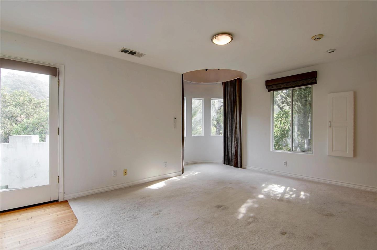 Detail Gallery Image 31 of 62 For 8527 Wonderland Ave, Los Angeles,  CA 90046 - 2 Beds | 2 Baths