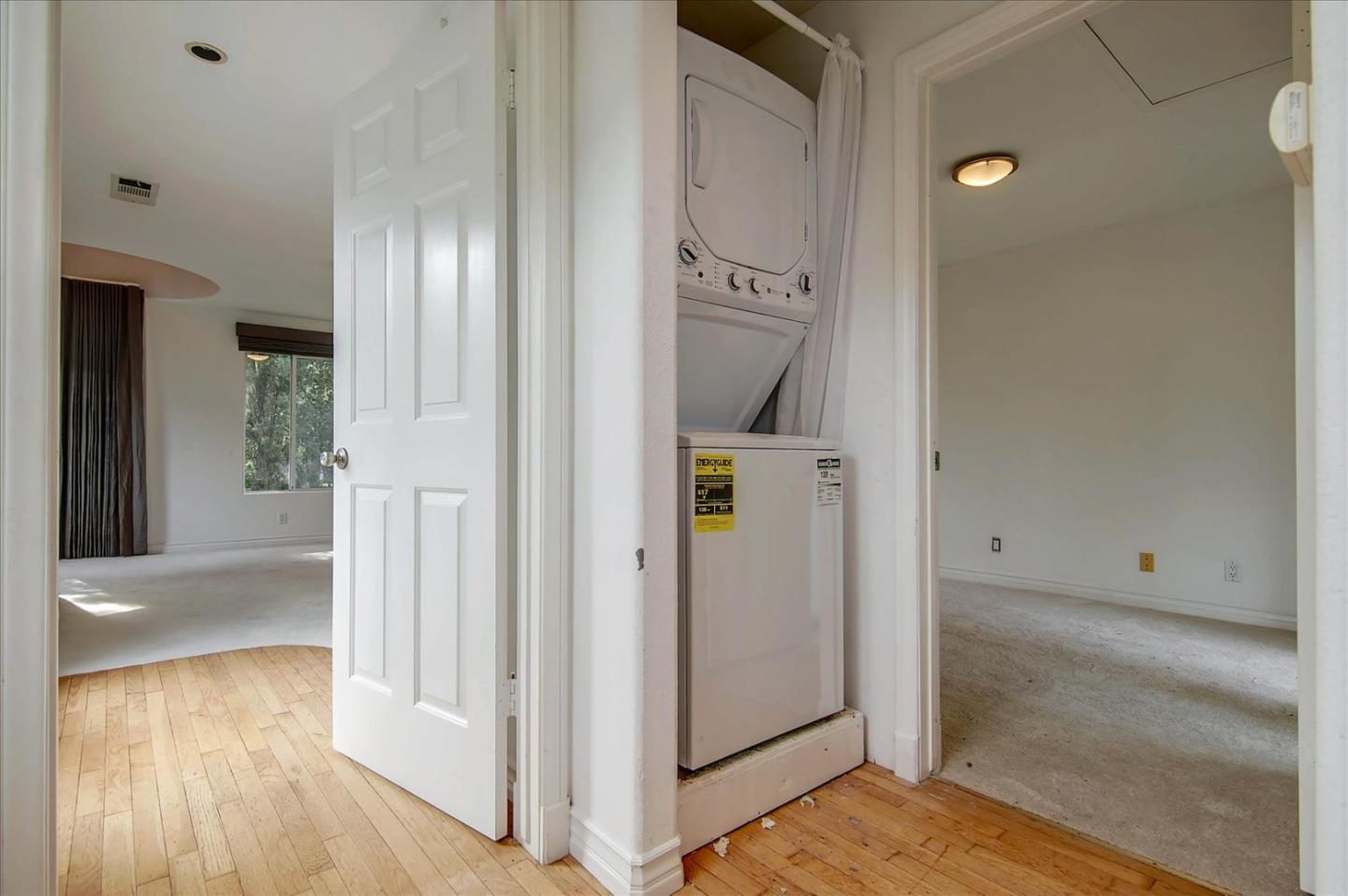 Detail Gallery Image 43 of 62 For 8527 Wonderland Ave, Los Angeles,  CA 90046 - 2 Beds | 2 Baths