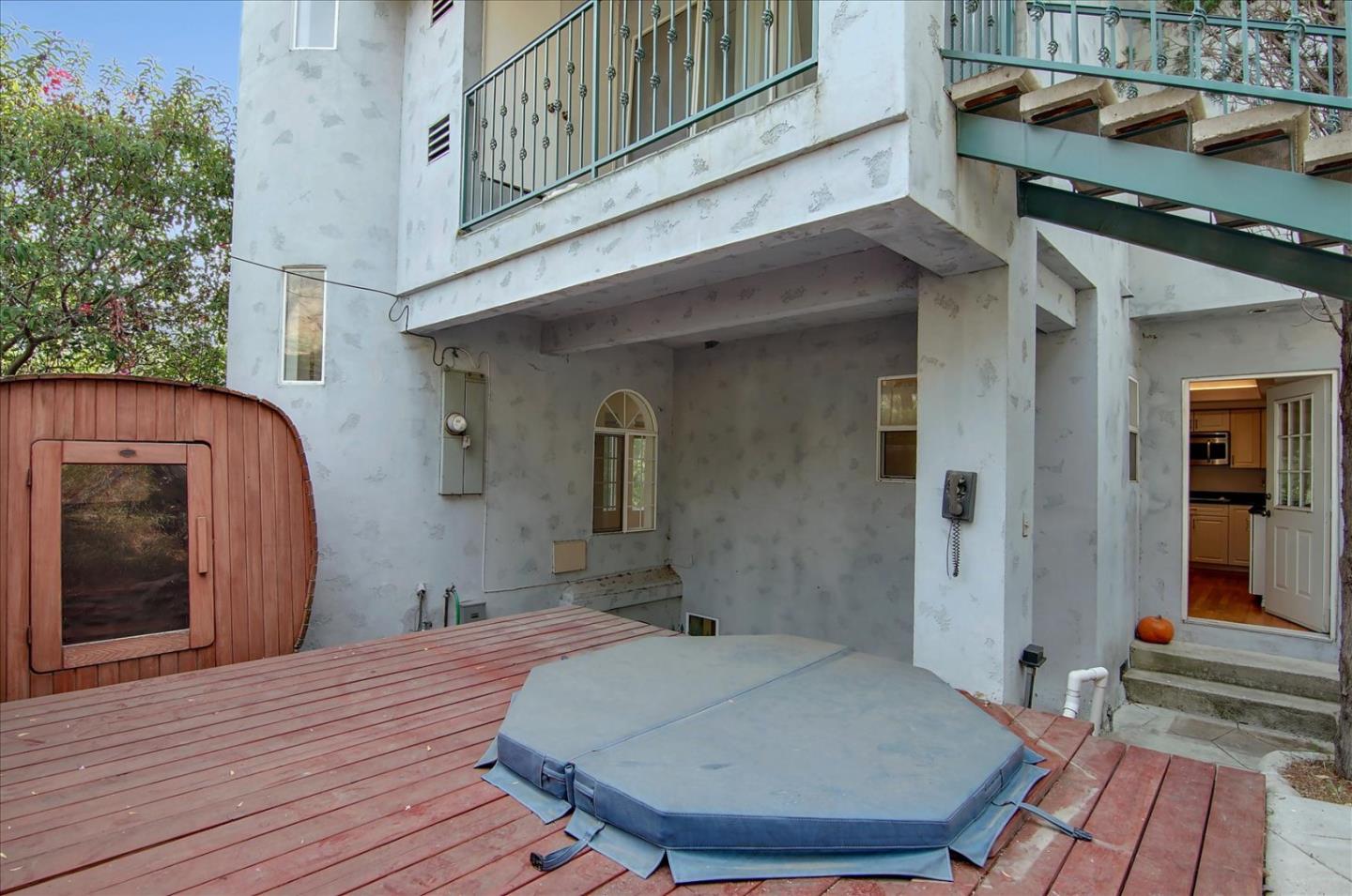 Detail Gallery Image 55 of 62 For 8527 Wonderland Ave, Los Angeles,  CA 90046 - 2 Beds | 2 Baths