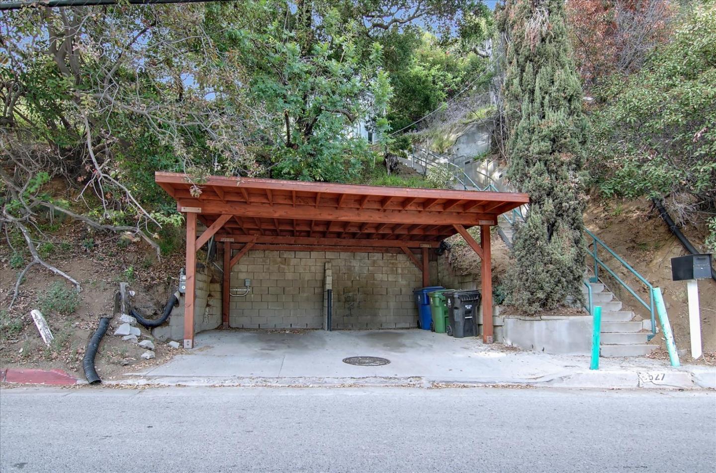 Detail Gallery Image 57 of 62 For 8527 Wonderland Ave, Los Angeles,  CA 90046 - 2 Beds | 2 Baths