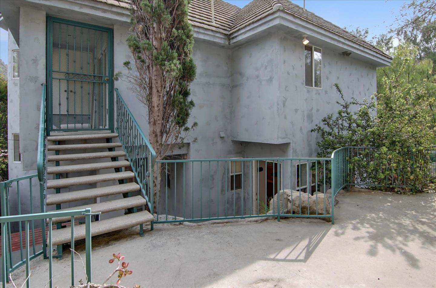 Detail Gallery Image 7 of 62 For 8527 Wonderland Ave, Los Angeles,  CA 90046 - 2 Beds | 2 Baths