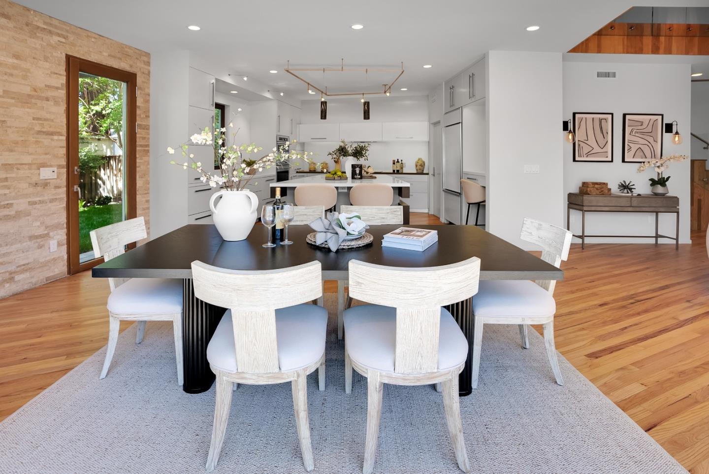 Detail Gallery Image 13 of 62 For 1675 Collingwood Ave, San Jose,  CA 95125 - 3 Beds | 2/1 Baths