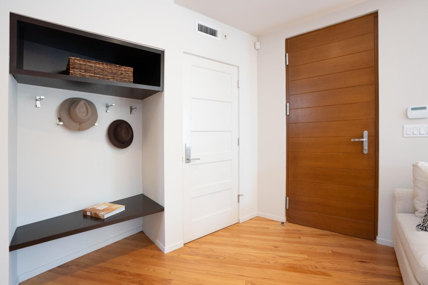 Detail Gallery Image 17 of 62 For 1675 Collingwood Ave, San Jose,  CA 95125 - 3 Beds | 2/1 Baths