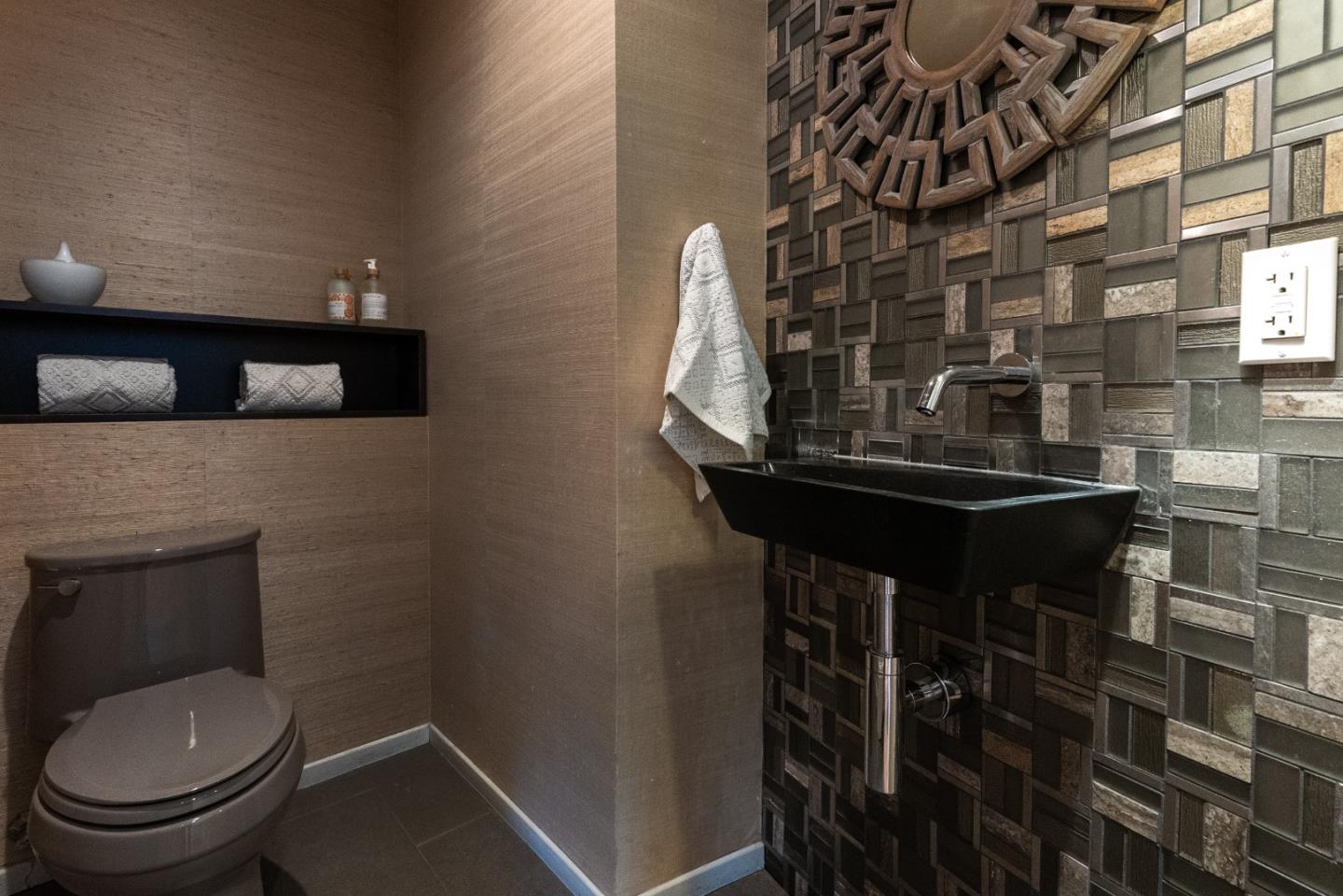 Detail Gallery Image 21 of 62 For 1675 Collingwood Ave, San Jose,  CA 95125 - 3 Beds | 2/1 Baths