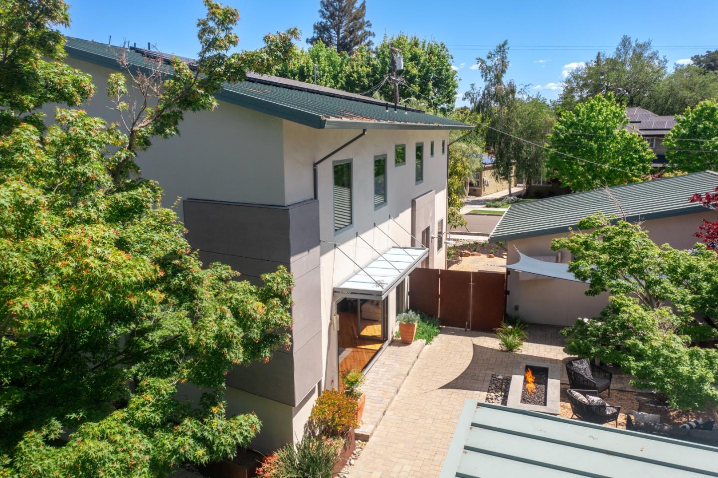 Detail Gallery Image 3 of 62 For 1675 Collingwood Ave, San Jose,  CA 95125 - 3 Beds | 2/1 Baths