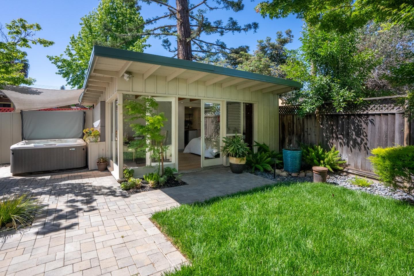 Detail Gallery Image 41 of 62 For 1675 Collingwood Ave, San Jose,  CA 95125 - 3 Beds | 2/1 Baths