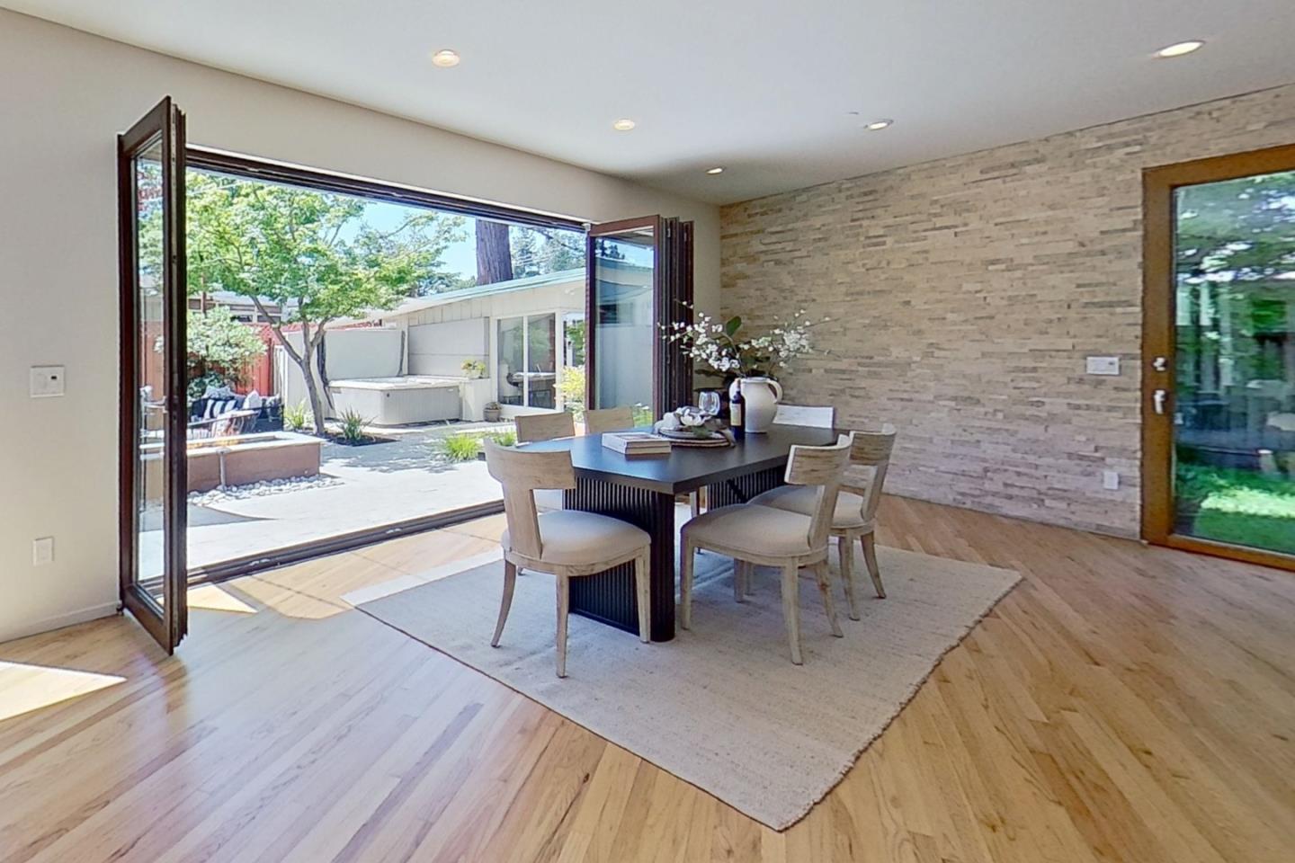 Detail Gallery Image 9 of 62 For 1675 Collingwood Ave, San Jose,  CA 95125 - 3 Beds | 2/1 Baths