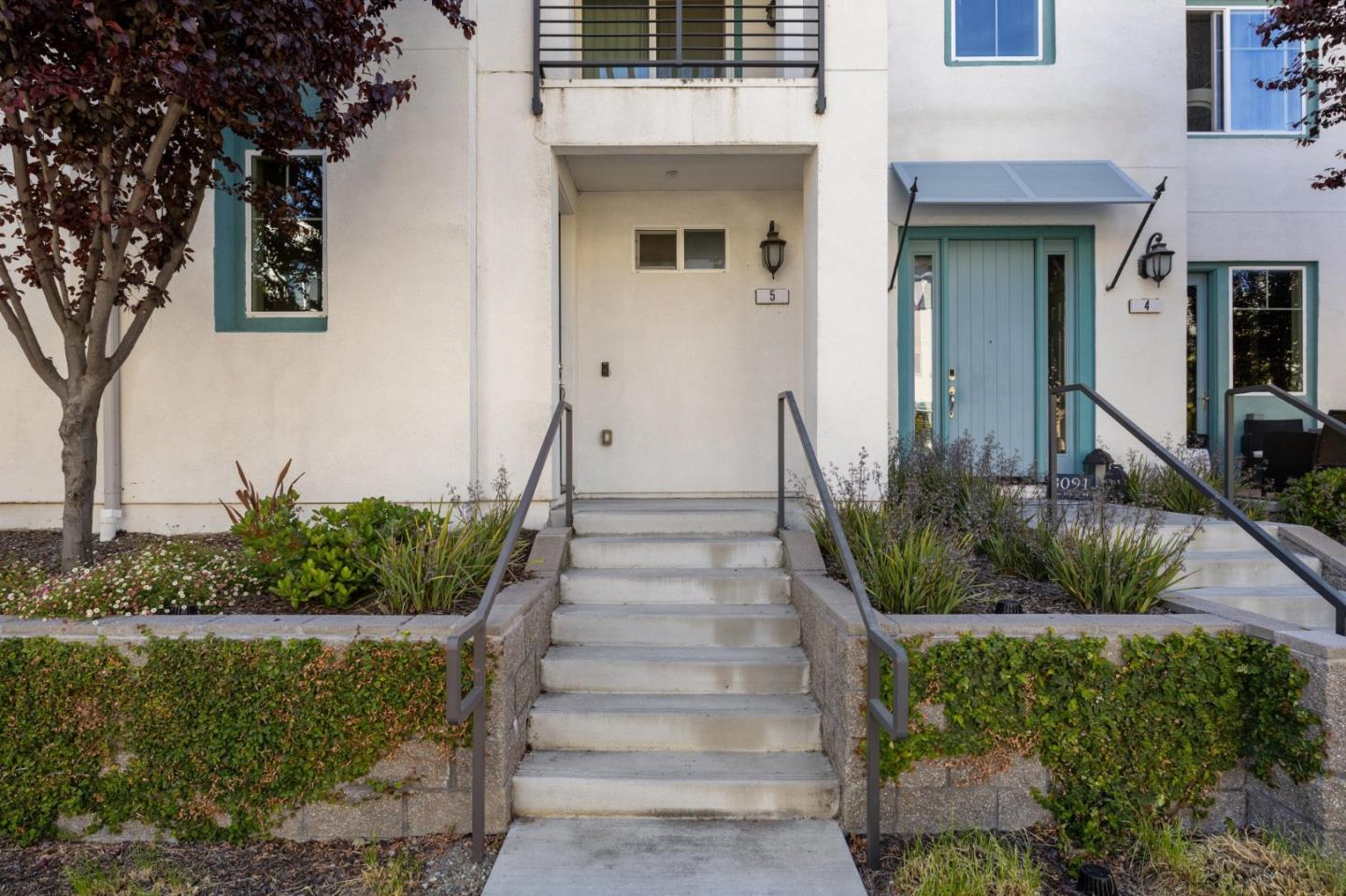 Detail Gallery Image 2 of 54 For 3091 Lina St #5,  San Jose,  CA 95136 - 2 Beds | 2 Baths