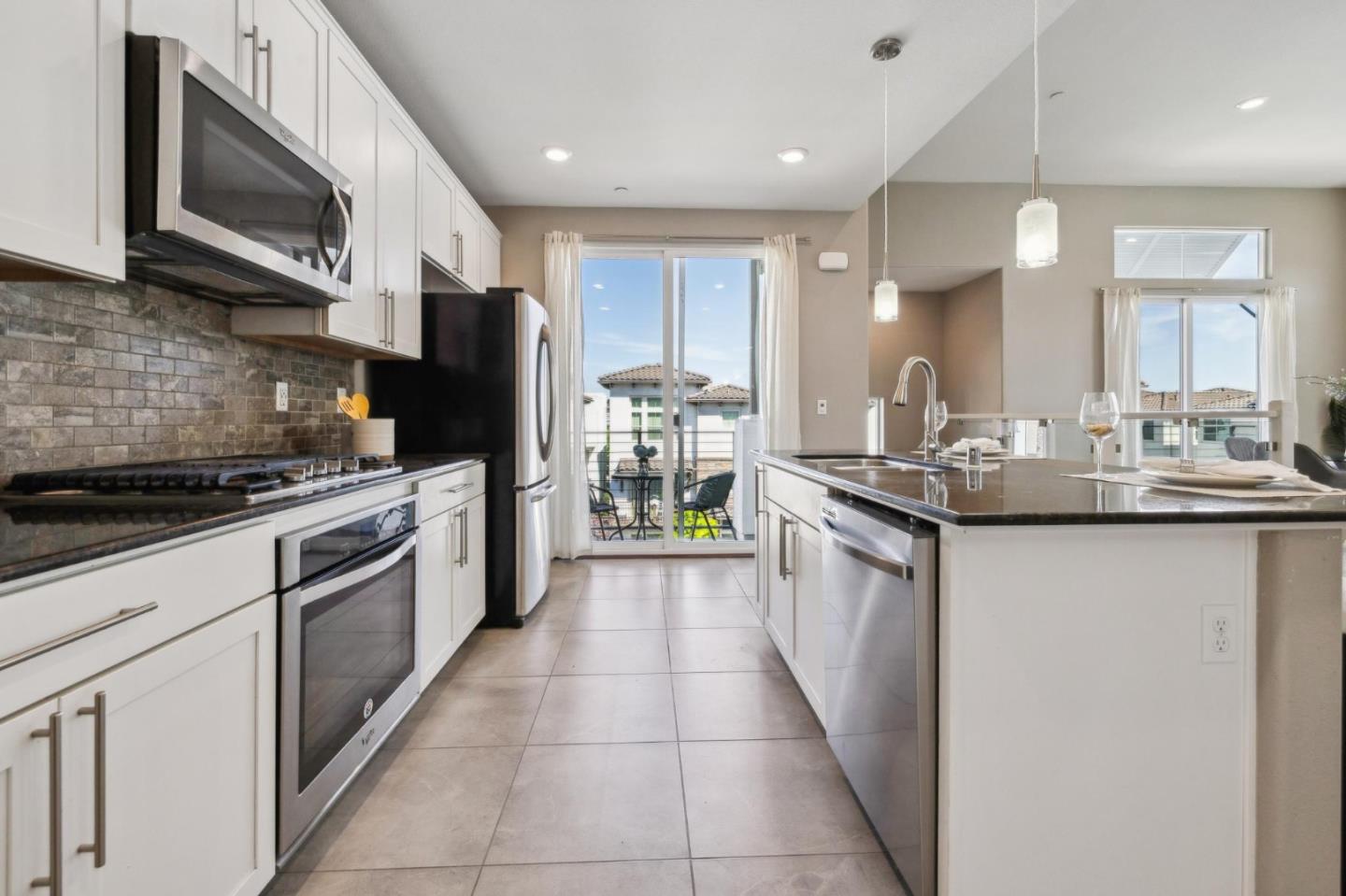 Detail Gallery Image 24 of 54 For 3091 Lina St #5,  San Jose,  CA 95136 - 2 Beds | 2 Baths