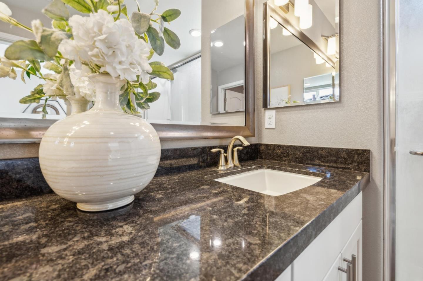 Detail Gallery Image 41 of 54 For 3091 Lina St #5,  San Jose,  CA 95136 - 2 Beds | 2 Baths