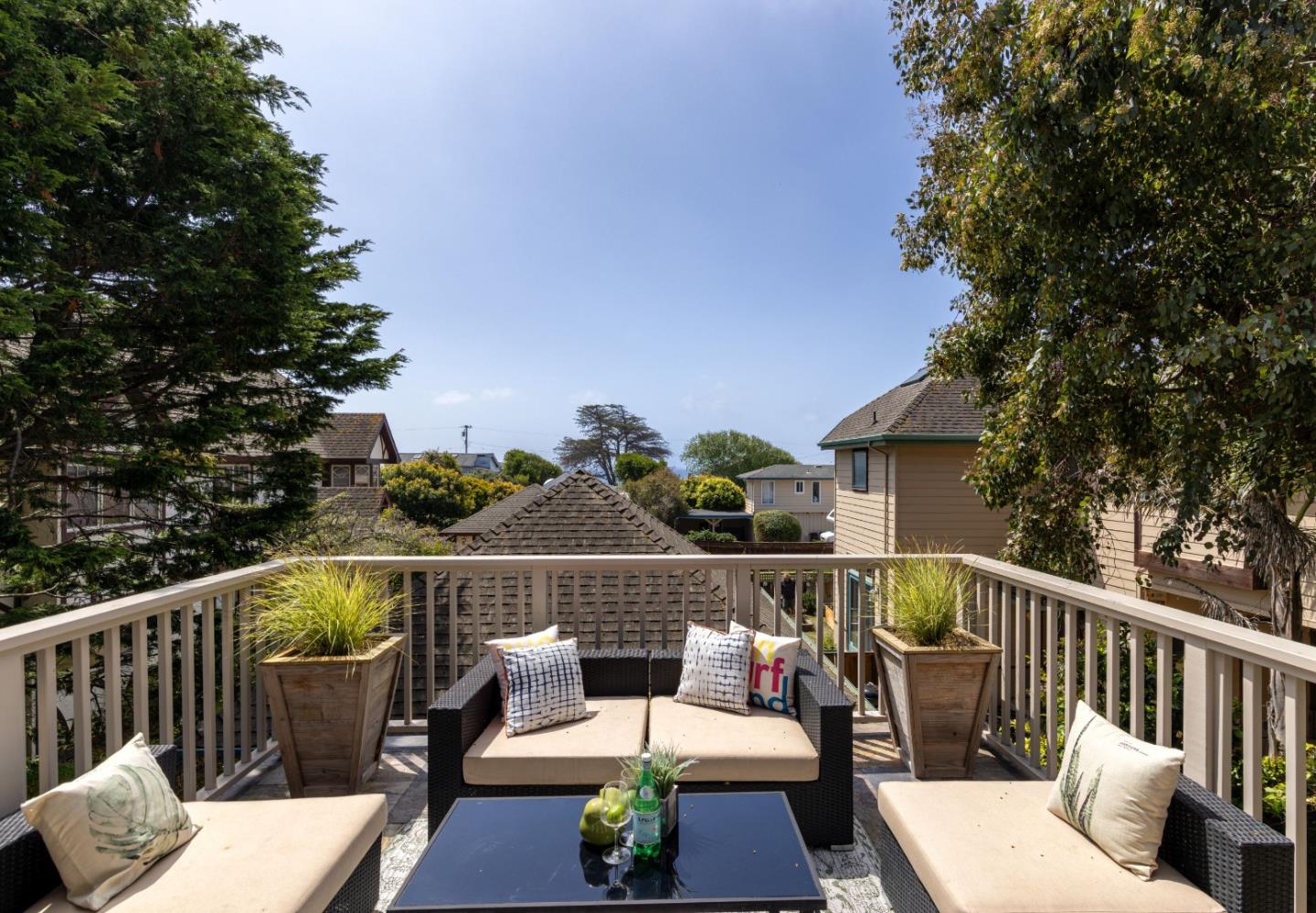 Detail Gallery Image 22 of 48 For 130 Getchell St, Santa Cruz,  CA 95060 - 3 Beds | 3 Baths
