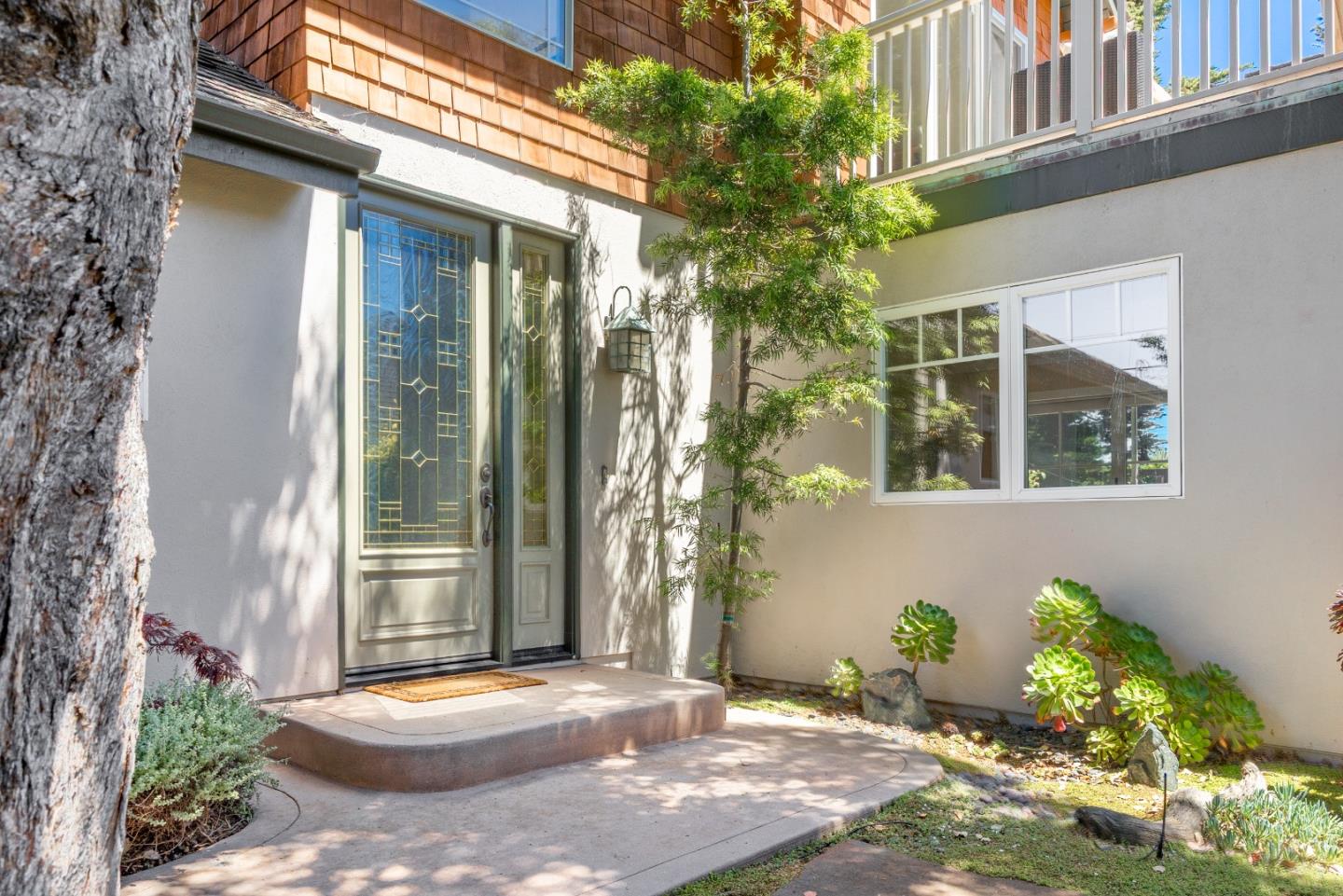 Detail Gallery Image 5 of 48 For 130 Getchell St, Santa Cruz,  CA 95060 - 3 Beds | 3 Baths